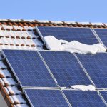 Qué pasa con las placas solares en invierno
